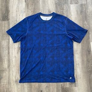 Men’s athletic t-shirt